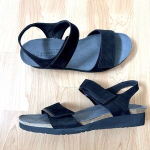 Naot Aisha Double Adjustable Sandal in Black Nubuck / size 42 WIDE (US 10.5-11)